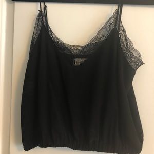 Aritzia Agyness Tank - cute lace crop top!